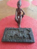 Afrikanische Holzfigur + Holzrelief