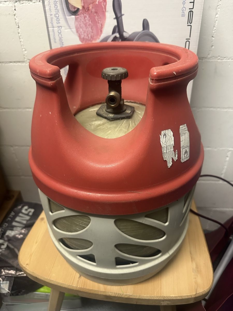 Campingaz Apparecchiature e tecnologia a gas: Gas flasche  spezial – Usato da Nürensdorf venduto da maqopaqo 1