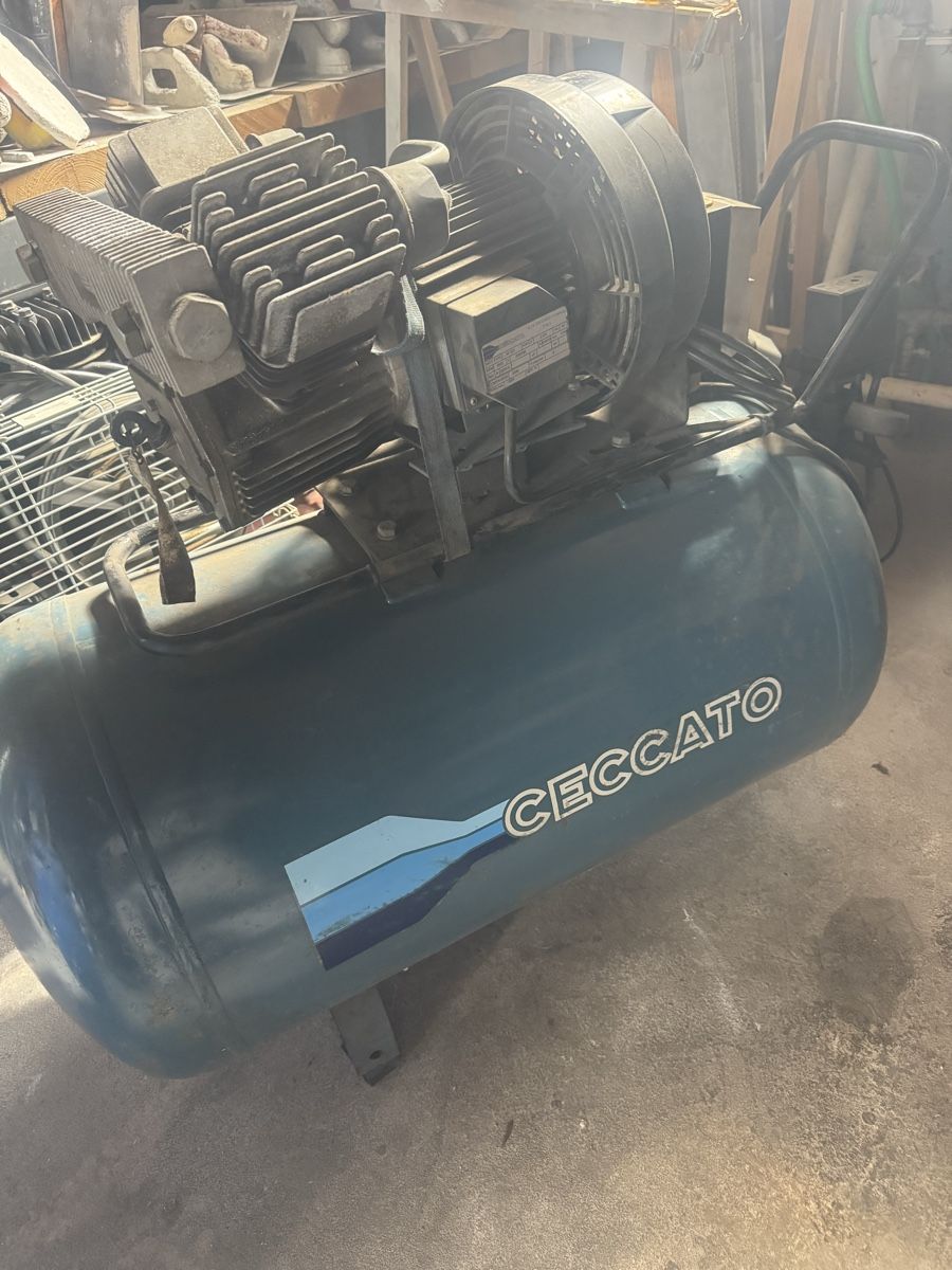 Compressori: Kompresor  150 Lit Defekt – Difettoso da Riggisberg venduto da ama_98hx 2