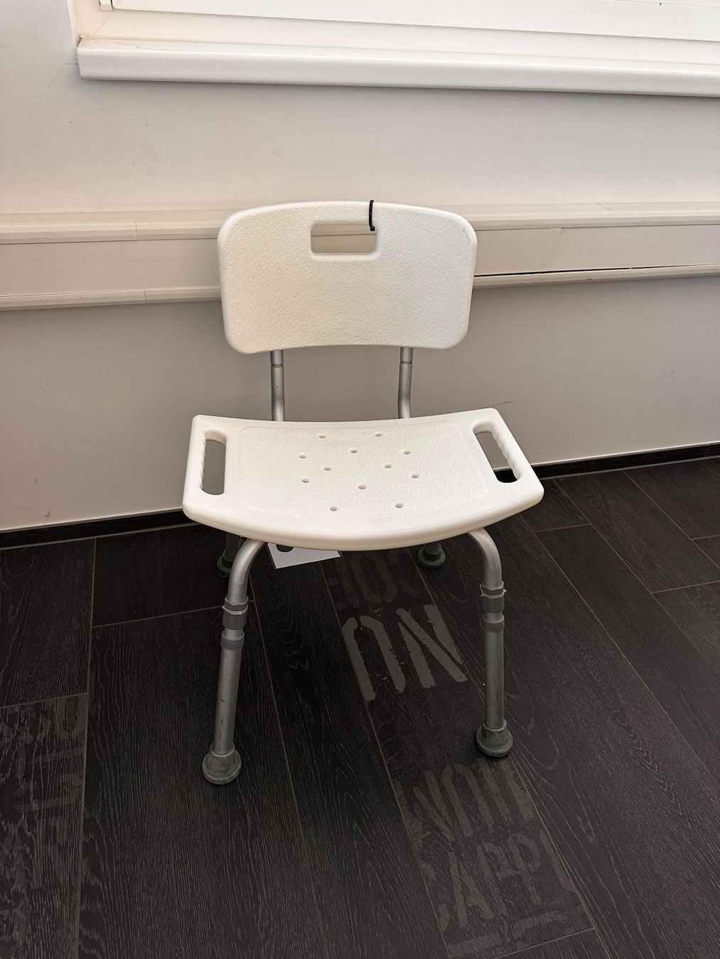 Hocker: Duschhocker Duro – Gebraucht aus Oberwil-Lieli von careproduct