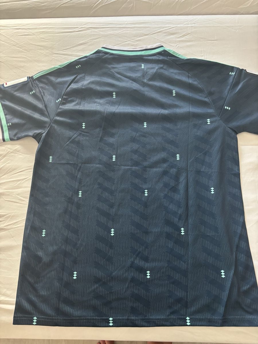 Leibchen & Hosen: WM 2026  DFB  L – Neu und originalverpackt aus Schmitten FR von Hubalo 1