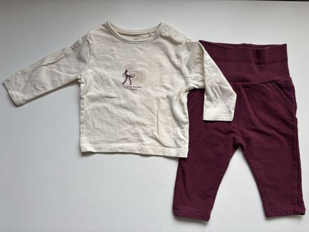 s’Oliver Langarmshirt und Hose bordeaux beige