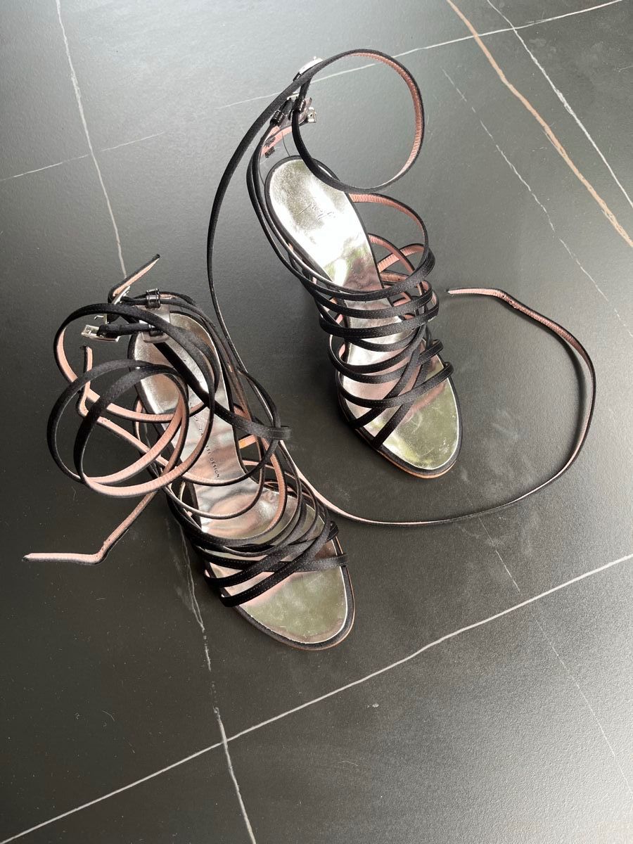 Zanotti Scarpe da donna: Guizeppe Zanotti, size 36.5 – Nuovo (secondo la descrizione) da Genève venduto da VManic
