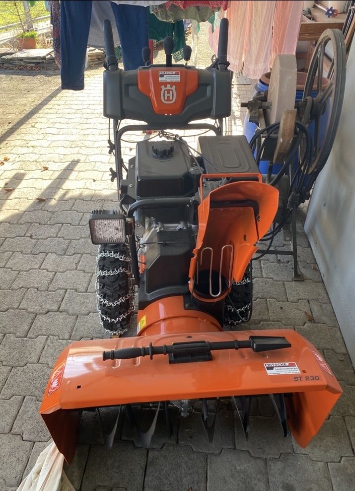 Husqvarna Sgombero neve: Schneefräse Husqvarna ST 230 – Nuovo (secondo la descrizione) da Oberriet SG venduto da oes_bsb8 5