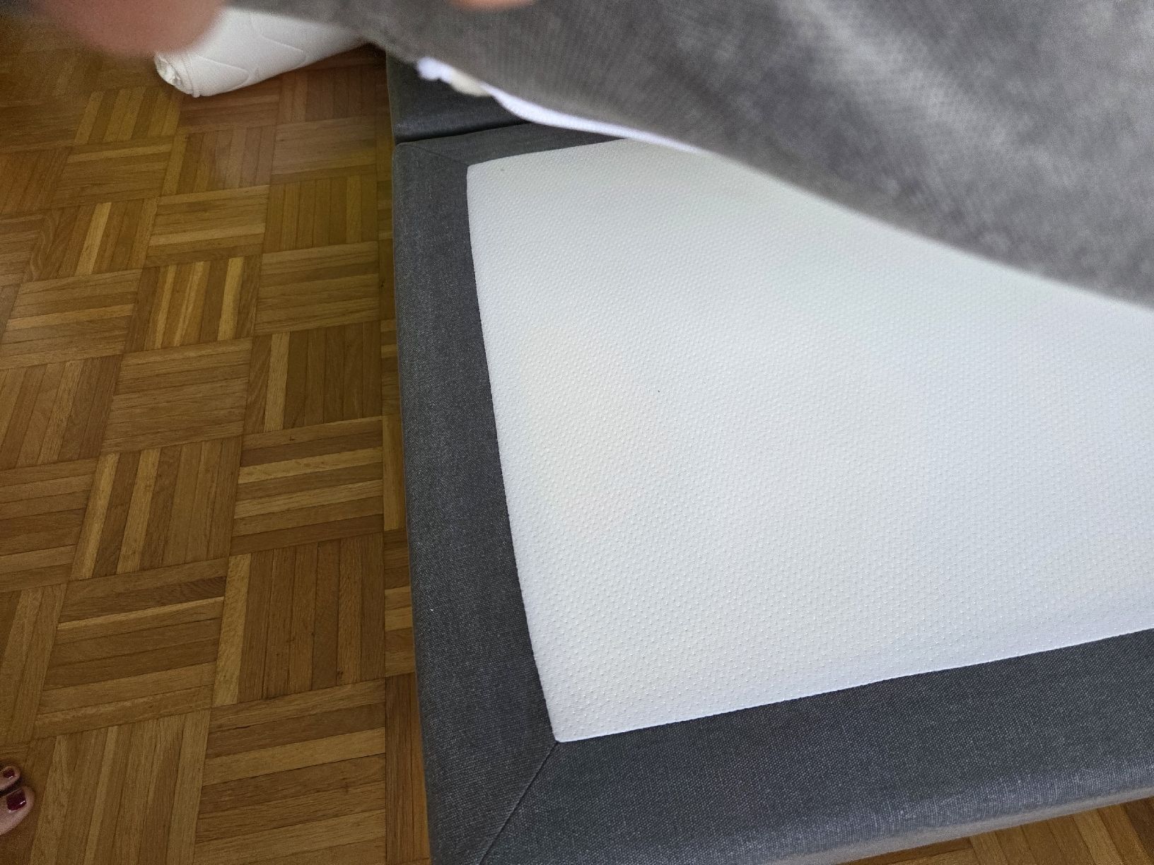 Letti: Boxspringbett 140 cm ohne oder mit Topper – Usato da Walchwil venduto da Petulas 2