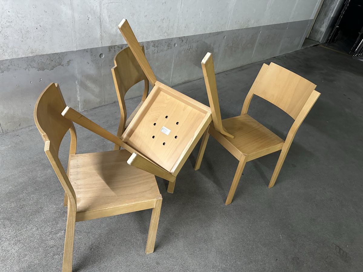 Dietiker Chaises: 4x Dietiker Stühle – D'occasion à Niederurnen par KEVIN078 5