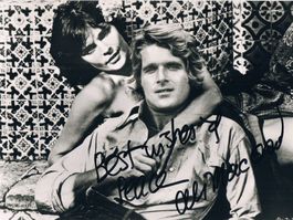 Ali MacGraw 1939- Autogramm signiert Foto 19x24cm LOVE STORY