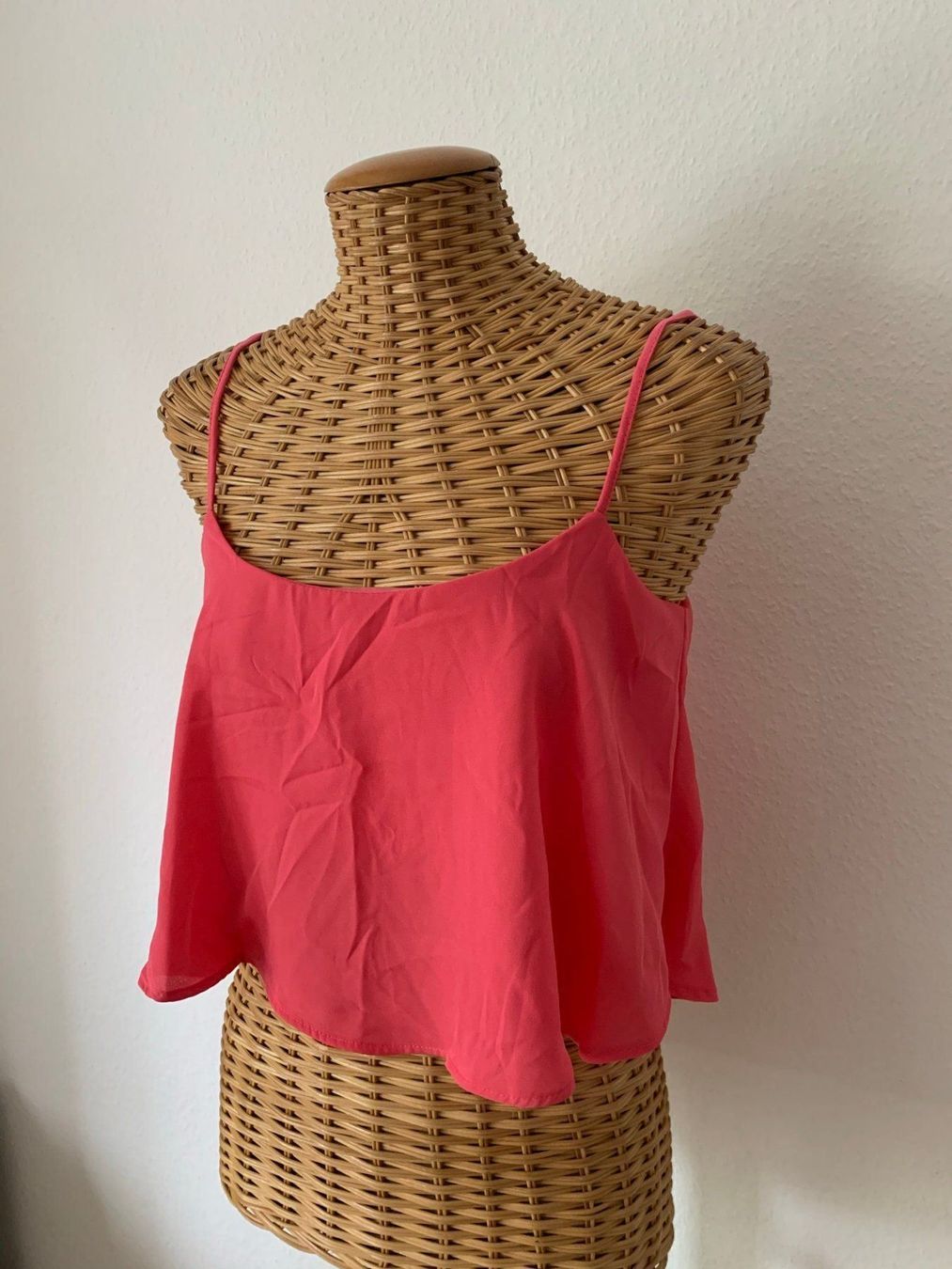 Bershka Top: BERSHKA - Top koralle M – Usato da Zürich venduto da Diazaio 1