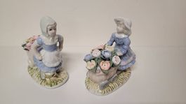 Porzellan Figuren 2 Stück Mädchen mit Blumenwagen
