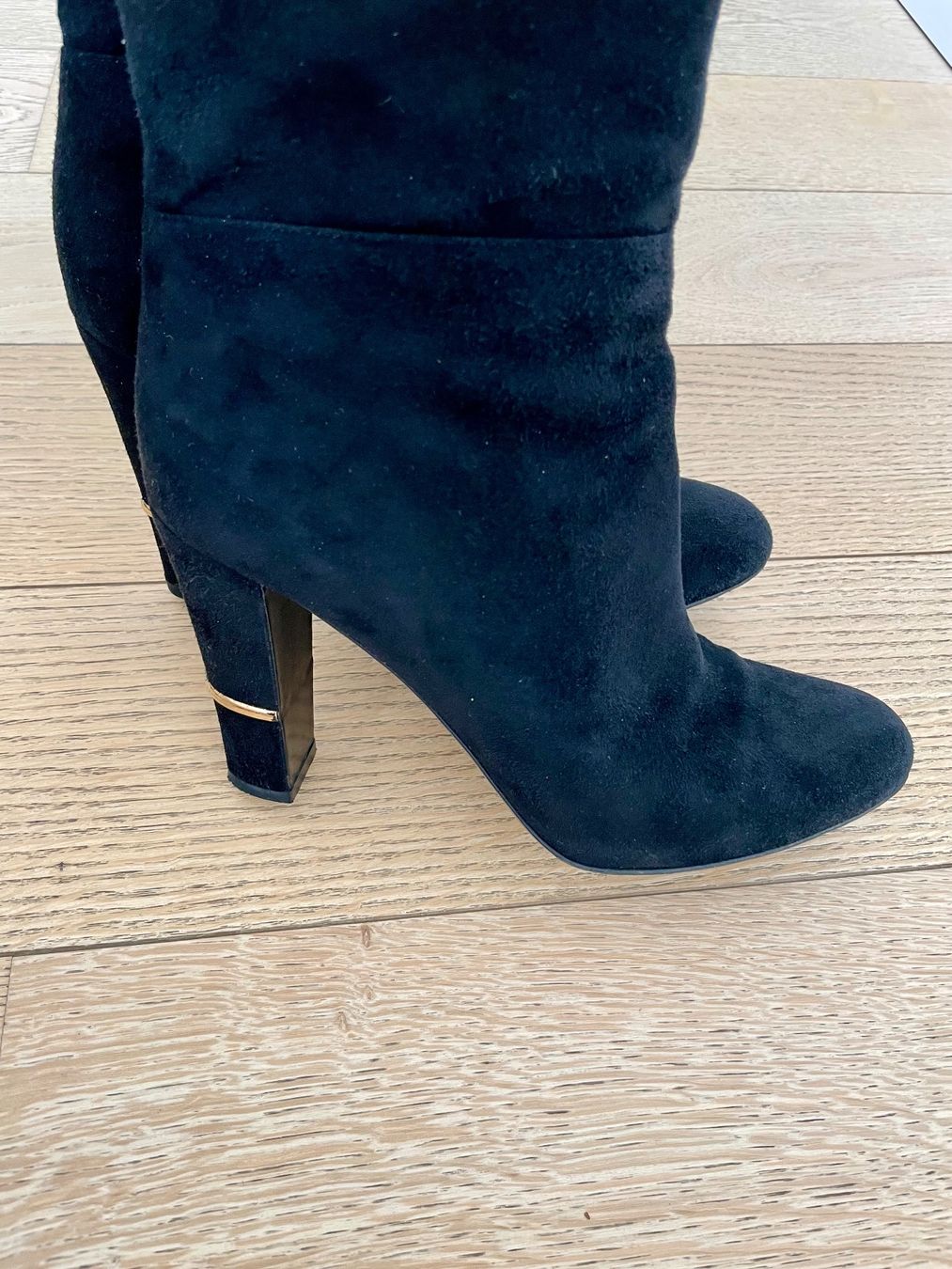 Sergio Rossi Scarpe da donna: Sergio Rossi suede boots size 38 – Usato da Zurich venduto da MariaSPO 5