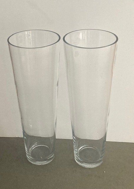 Vasi & Recipienti: 2 Glasvasen – Usato da Felsberg venduto da McFinder