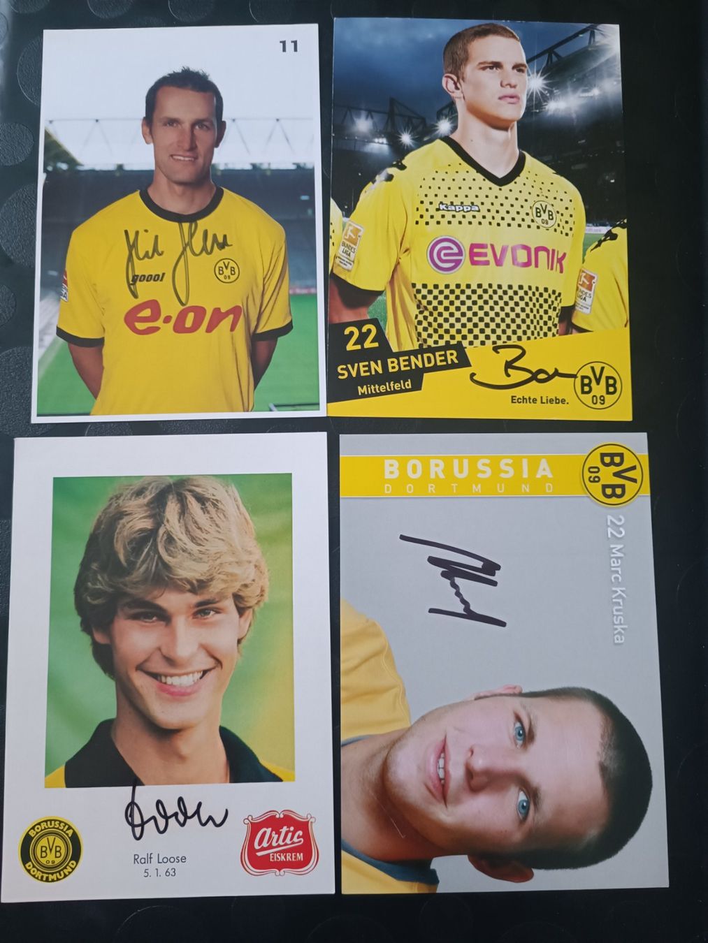 Autografi: 4x  BVB - Borussia Dortmund - handsigniert – Usato da Menziken venduto da Artographs