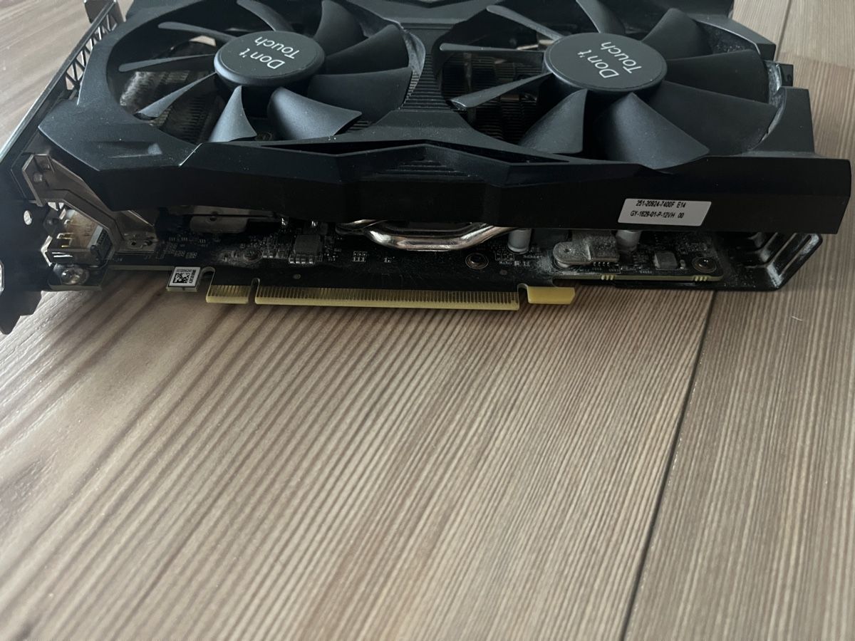 Cartes graphiques: RTX 2070 – D'occasion à Trimstein par chinchi01 2