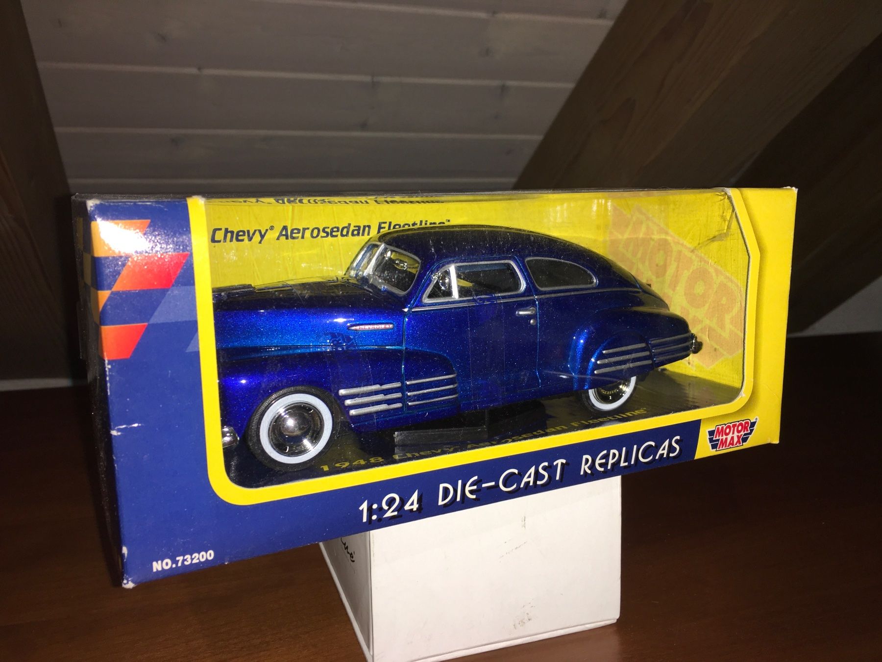Chevrolet Modellini d'auto: 1948 Chevy Aerosedan Fleetline 1/24 – Nuovo (secondo la descrizione) da Wohlen AG venduto da PrivatSammlung 1
