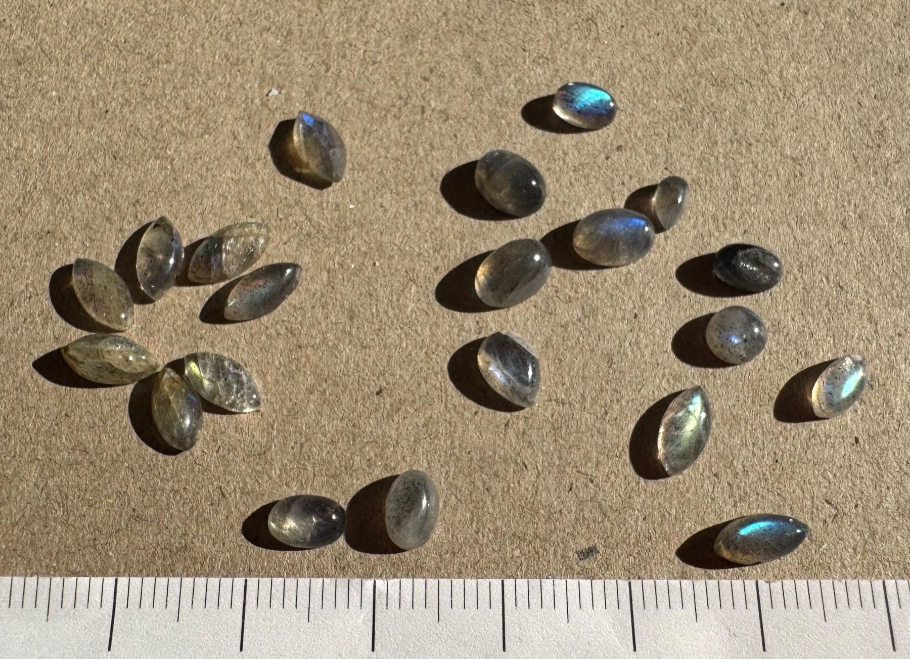 Pietre preziose: Labradorit Cabochons  ECHT!!!   top Farben/Glanz – Nuovo e nell'imballaggio originale da Leuggern venduto da gemshow 7