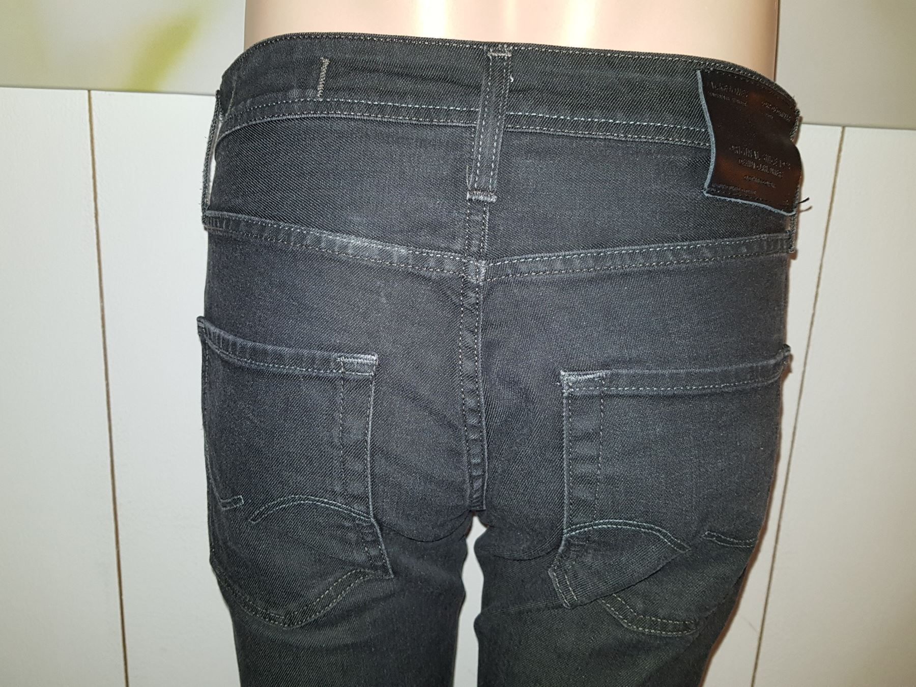 Jack & Jones Jeans: JACK & JONES Jeans taille / Grosse  S – Usato da Cossonay-ville venduto da Super-Price-Quality 6
