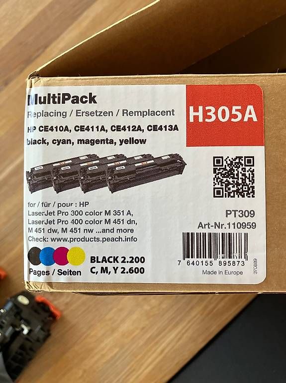 Cartucce per stampanti & toner: Toner  – Nuovo e nell'imballaggio originale da Ruswil venduto da Buda010