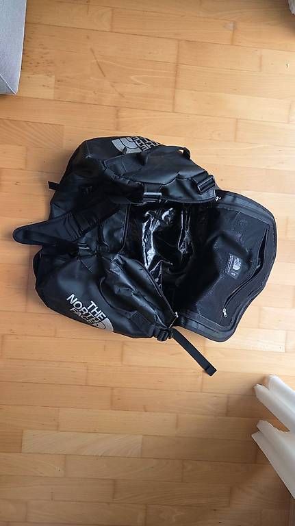 North Face Sacs à dos: North Face Duffel S Black – D'occasion à Bern par noelle21 2