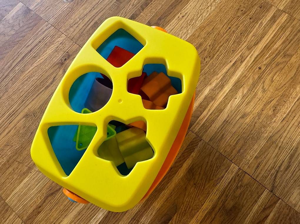 Fisher-Price Giocattoli: Fisher price Formenspiek – Usato da Bülach venduto da ValiS 1
