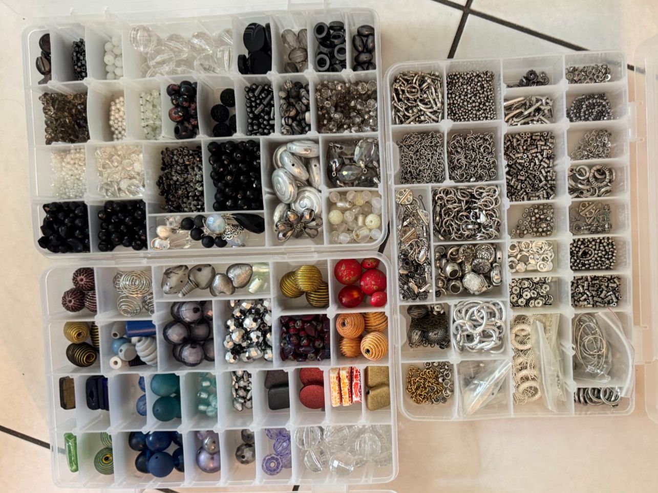 Kits de loisir créatif: Material zum Schmuck machen oder basteln - Set Nr. 2 – D'occasion à Maienfeld par Fashion_2009