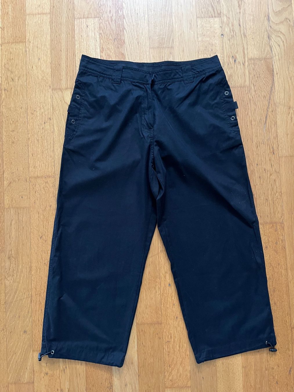 Pantalons: 3/4-Hosen von Target, schwarz, Gr. 10 – D'occasion à Grosswangen par Vita500