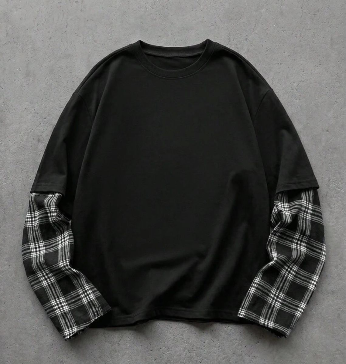 T-shirts: Longsleeve Tshirt – Neuf avec emballage d'origine à Pieterlen par sam_58jm