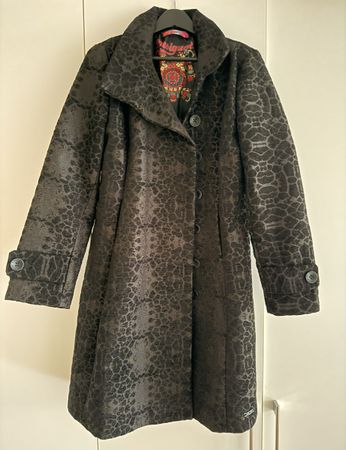 Schöner Desigual Damen Mantel Gr. 42 / L Brokat