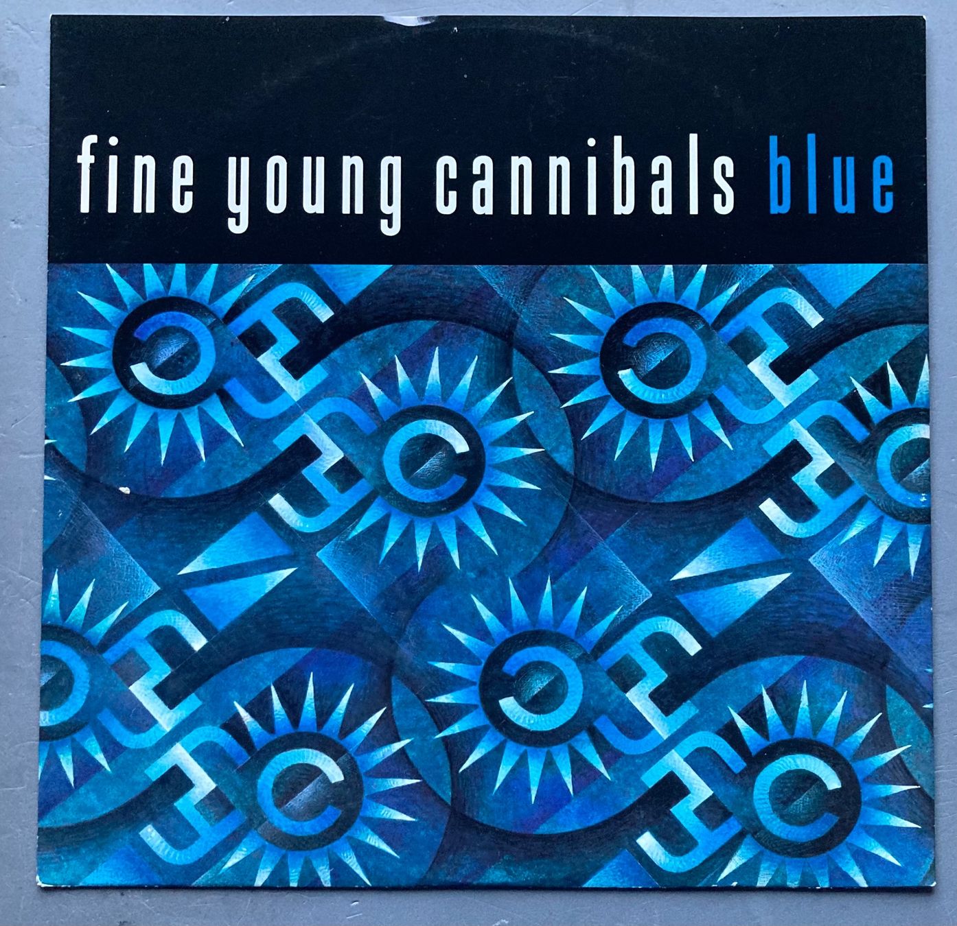 Dischi in vinile: FIND YOUNG CANNIBALS - BLUE – Usato da Poliez-Pittet venduto da Newtown-Records