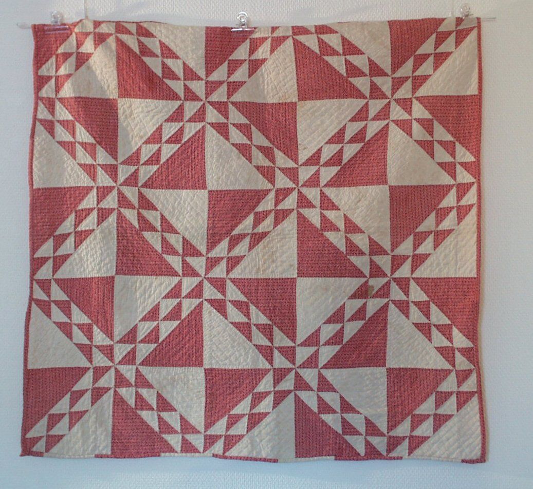 Coperte: Antique Crip Quilt – Usato da Rudolfstetten venduto da Bungur