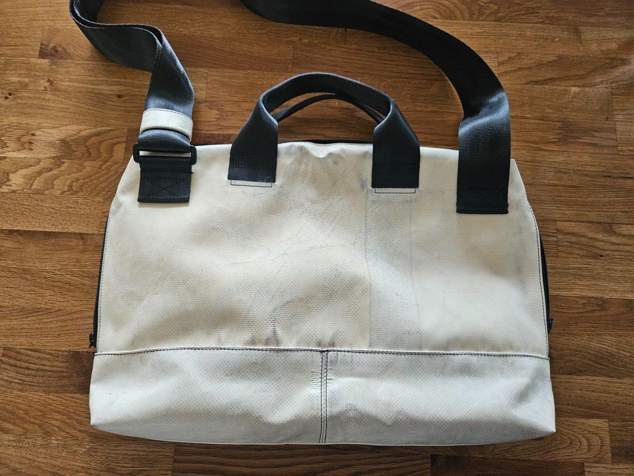 Freitag Borse: Freitagtasche Roy – Usato da Winterthur venduto da Fidji2000 3