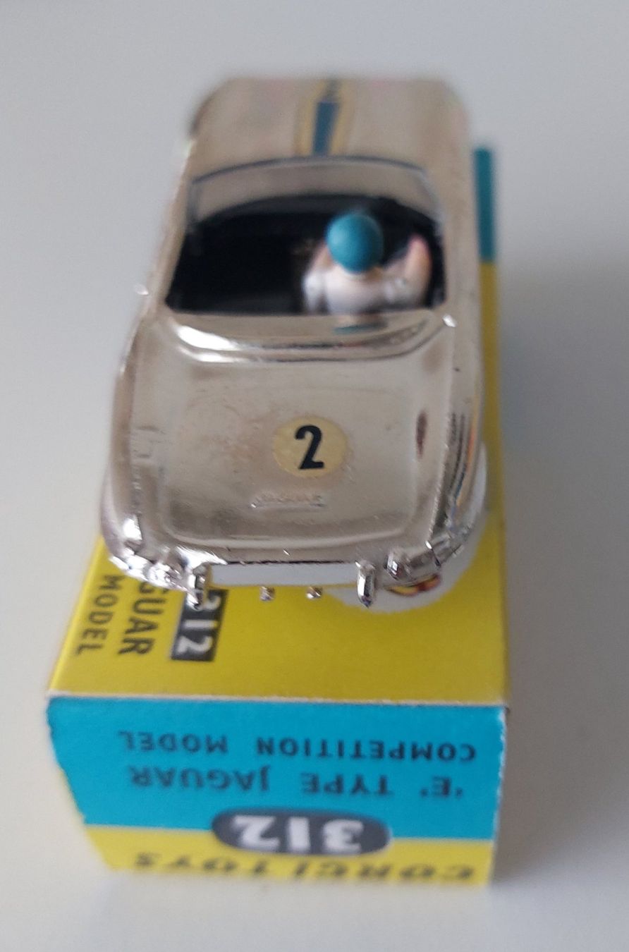 Corgi Toys Modellini d'auto: Corgi Toys 312 Jaguar Type E mit Original Box – Usato da Schenkon venduto da Elbarto007 5