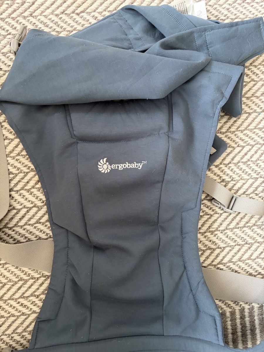 Ergo Baby Marsupi portabebè: ergobaby Embrace Newborn Carrier – Usato da Zürich venduto da agn_zw5s 1