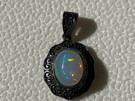 Anhänger in Silber 925 mit natürlichem Opal