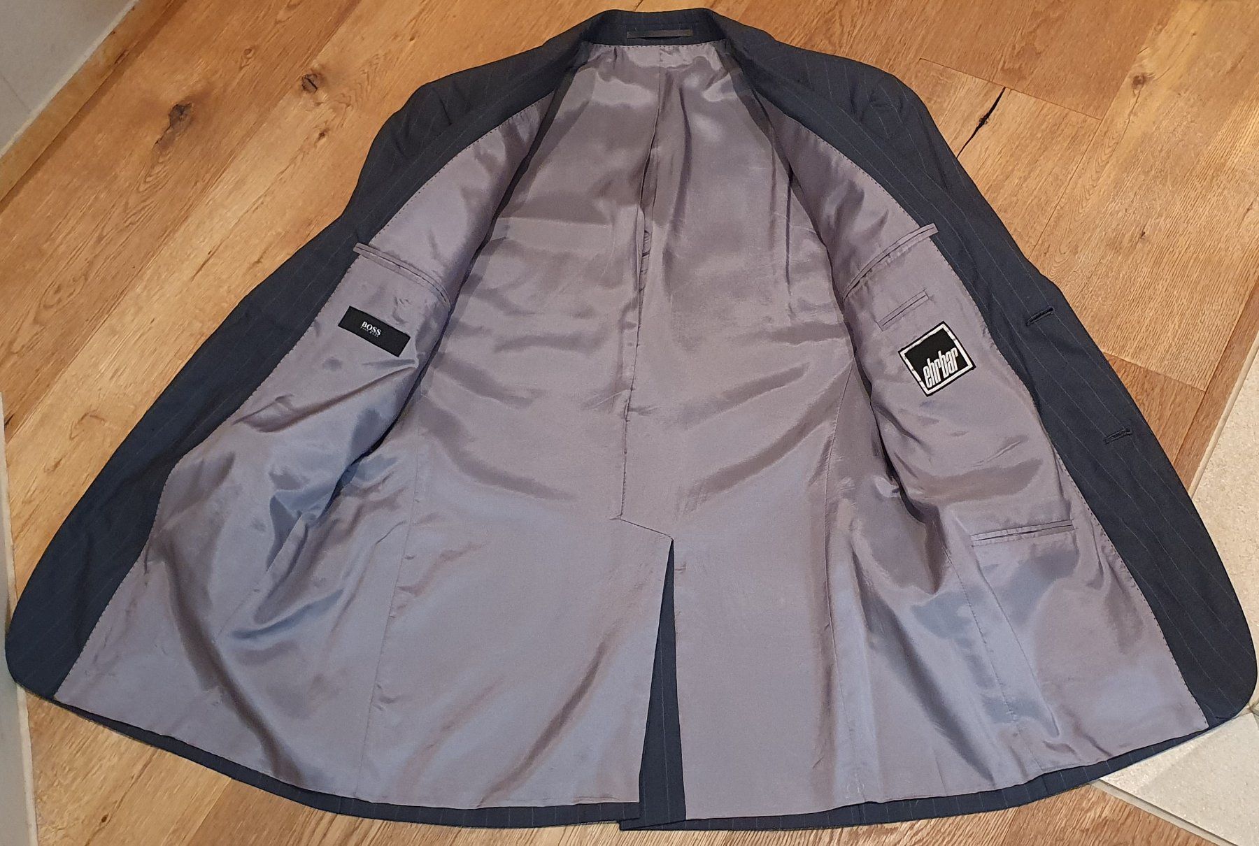 Hugo Boss Completi: Costume Hugo Boss – Usato da Lamboing venduto da onyx8002 1