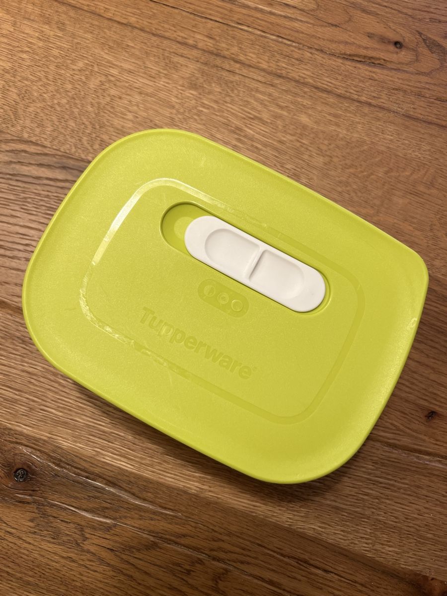 Tupperware Contenitori & Simili: Tupperware 0.8l neuwertig – Nuovo (secondo la descrizione) da Baar venduto da Branka3 1