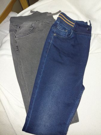 Jeans Grösse 164, stretch, aus 1. Hand