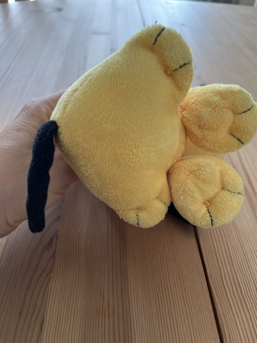 Disney Giocattoli: Pluto – Usato da Schaffhausen venduto da Eryngium 3