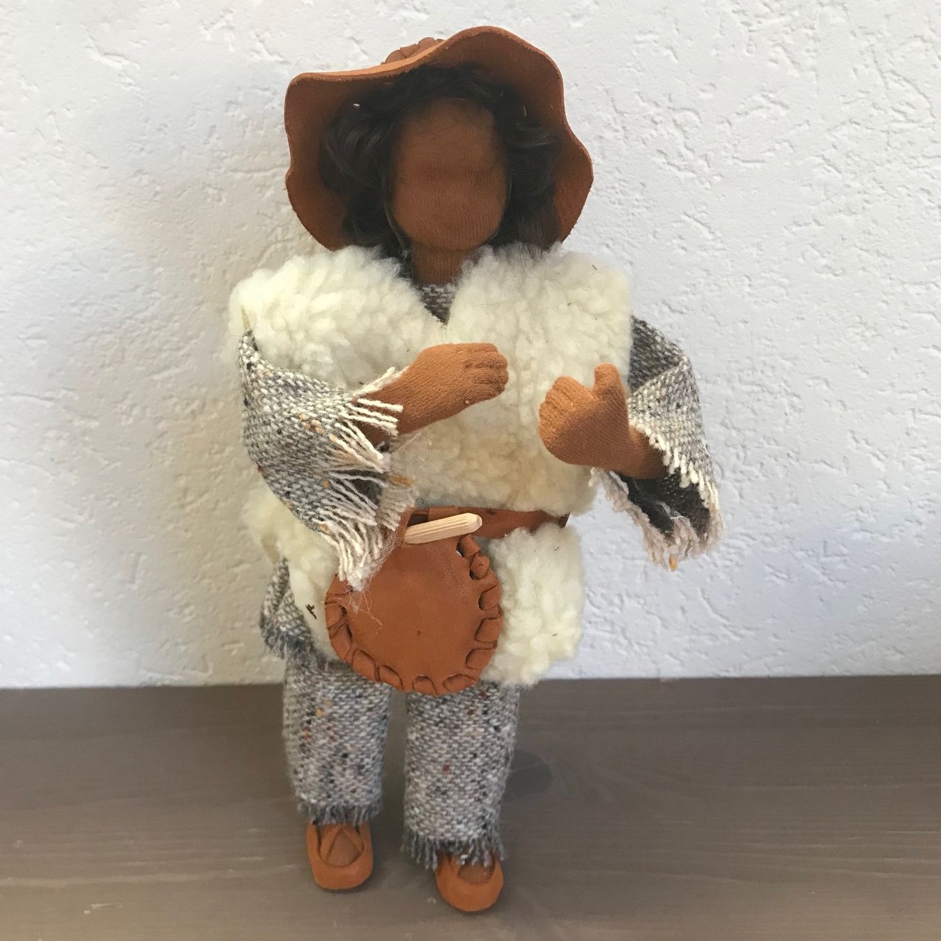 Figuren: Schöne handgemachte Krippenfiguren - 1 Hirte – Gebraucht aus Turbenthal von Bergfeeling