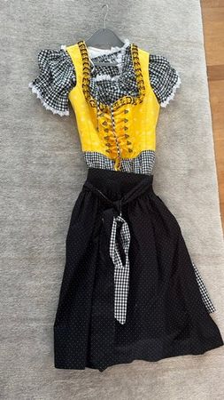 Dirndl echte Trachtenmode