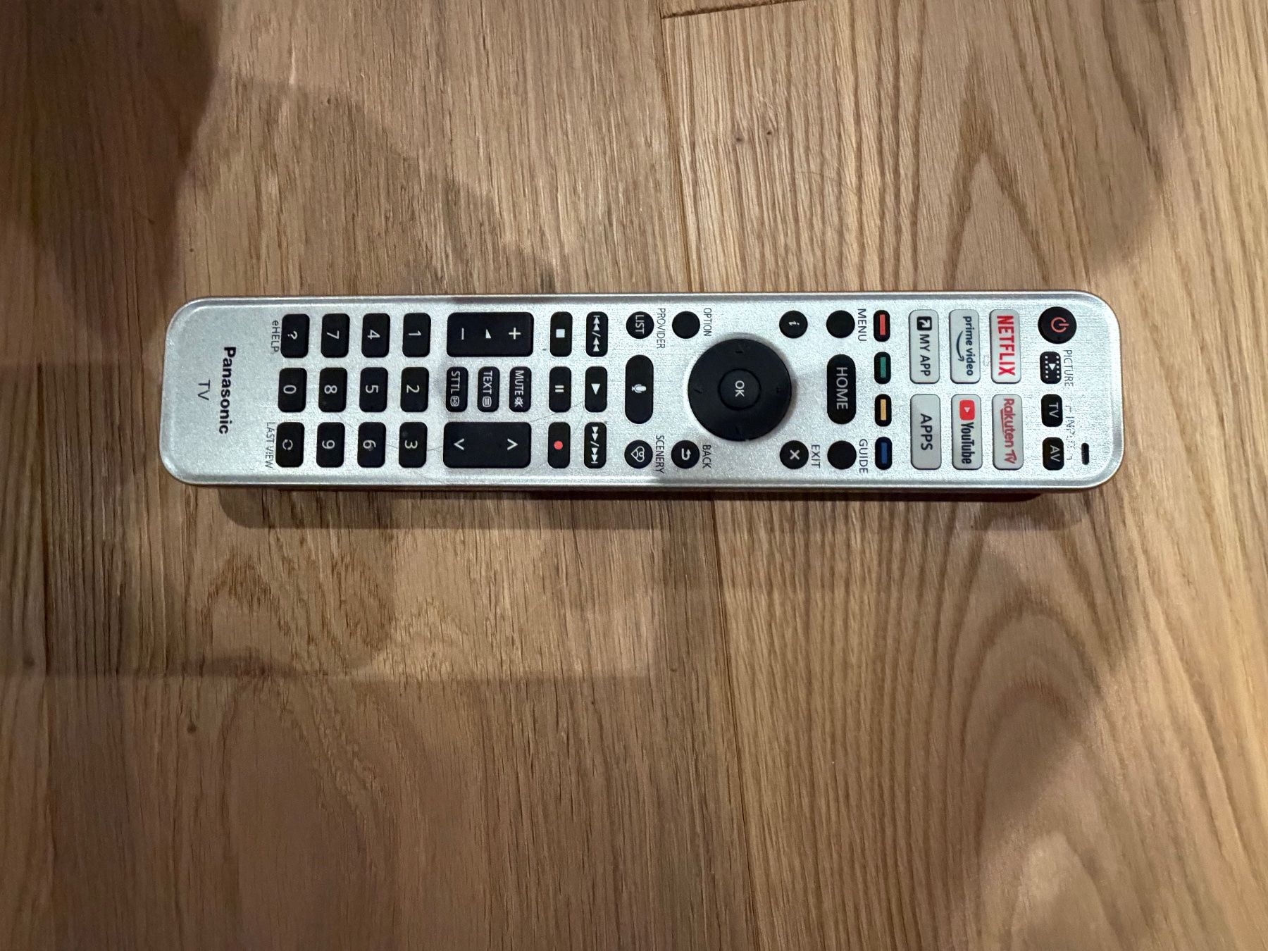 Panasonic Televisori: Panasonic OLED 65 Zoll TV – Usato da Rüschlikon venduto da Fischerman75 4