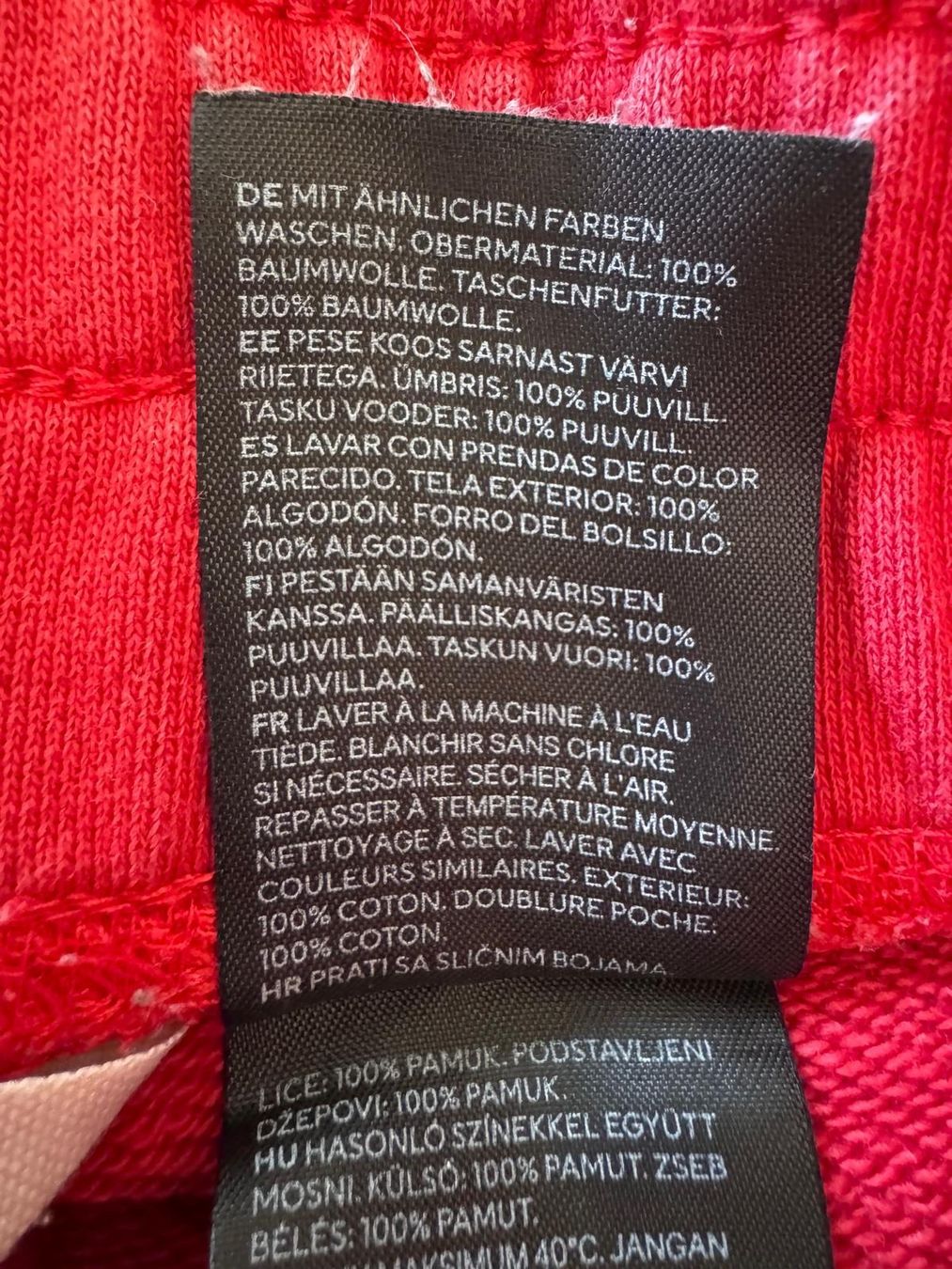 H&M Pantaloni: Shorts von H&M_Rot_Gr. XS. – Usato da Zürich venduto da Sunnyflower97 6