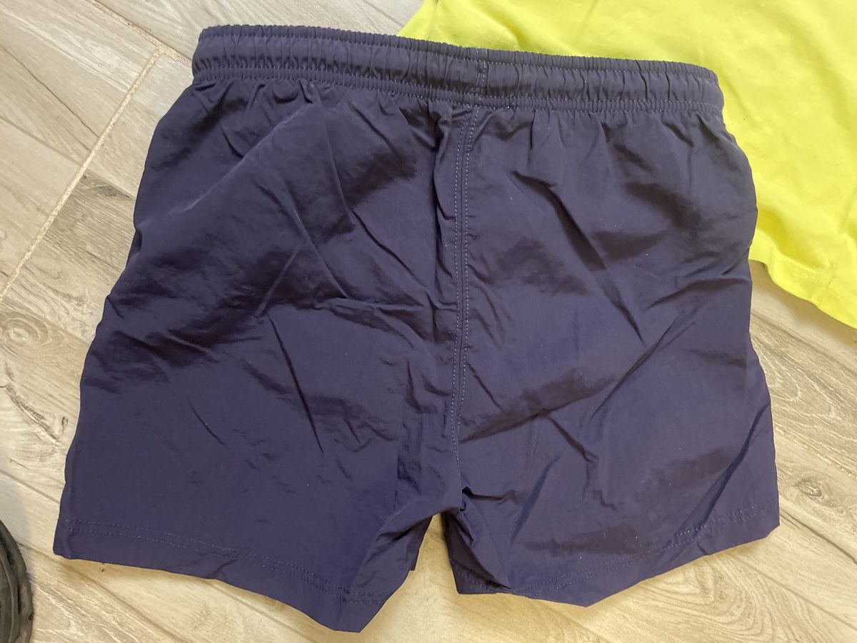 Champion Lotti & Set di vestiti: Cooles Champion Sommerset Gr. 150/155 – Nuovo (secondo la descrizione) da Obergerlafingen venduto da cabo4 1