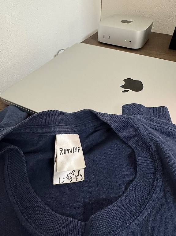 Ripndip T-Shirts: RIPNDIP Long Sleeve Shirt - Size S – Gebraucht aus Schübelbach von Rahnmont 3