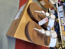 Fitflop Zehentrenner weiss EUR40 neu mit Etikett