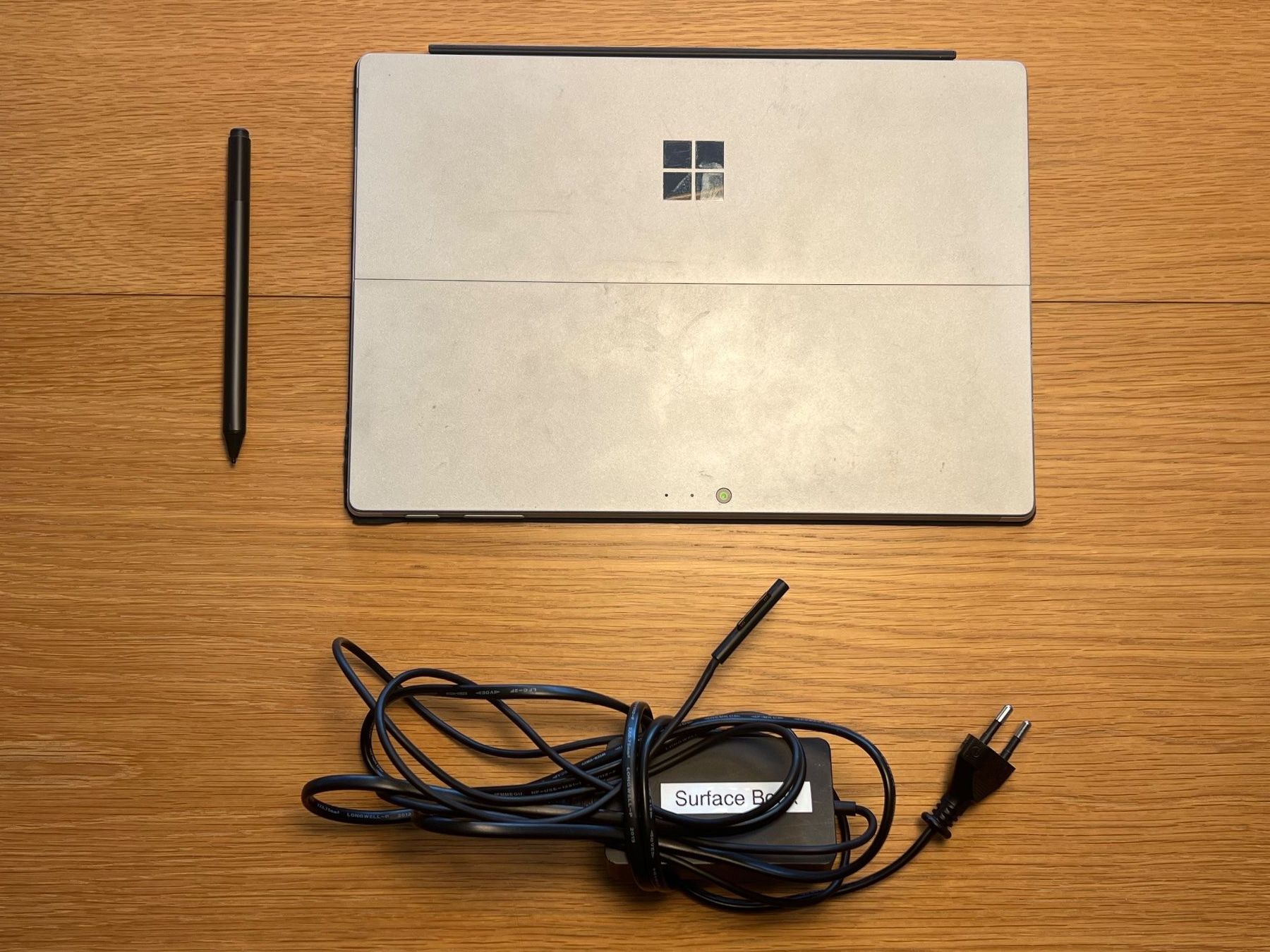 Microsoft Notebooks: Microsoft Surface Pro i7-7660U CPU 8GB mit Stift + Netzteil – Gebraucht aus Teufen AR von pas_5nt9 1