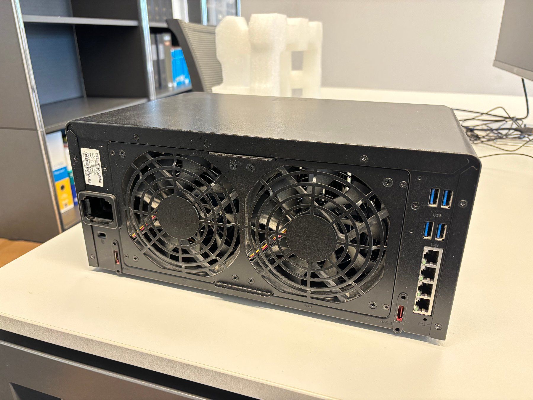 Synology Serveurs: Synology DS1815+ – D'occasion à Hagenwil b. Amriswil par Schildi014 1