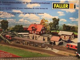 Faller 130435 Set Kleinningen H0 5 Gebaeude, neu