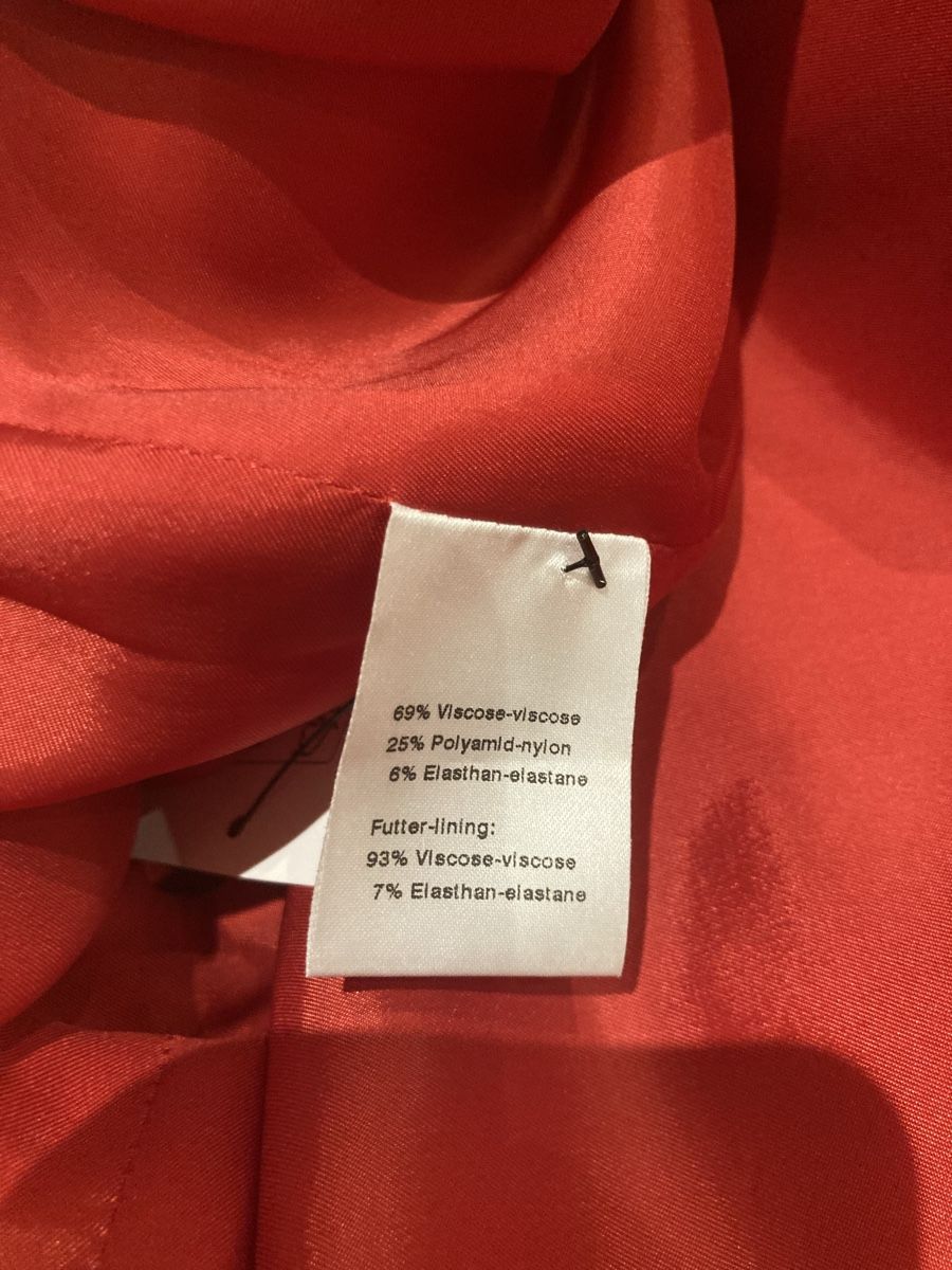 Akris Vestiti: Akris Kleid neuwertig Gr.S – Nuovo (secondo la descrizione) da Thalwil venduto da reb_8qv9 4