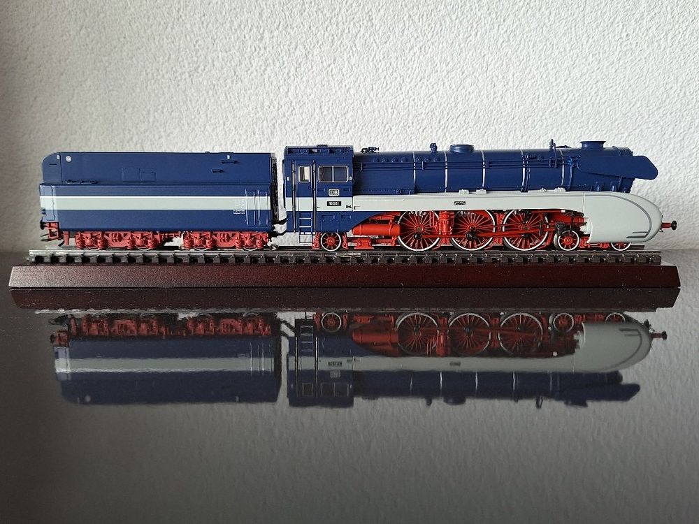 Märklin H0 39020 – Locomotive Vapeur Avec Tender – Époque 3 – MFX – Occasion