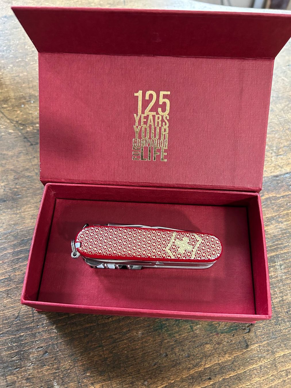 Victorinox Coltelli tascabile: Victorinox 125 Jahre – Nuovo e nell'imballaggio originale da Aarau venduto da Tanichtis01